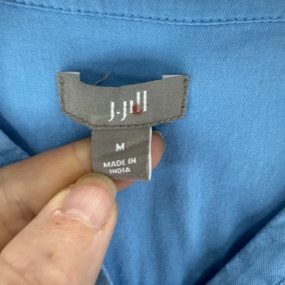 J Jill Blue Cotton Long Roll Up Sleeve V Neck Top Sz M Beachy Comfy Lagenlook - Picture 3 of 12